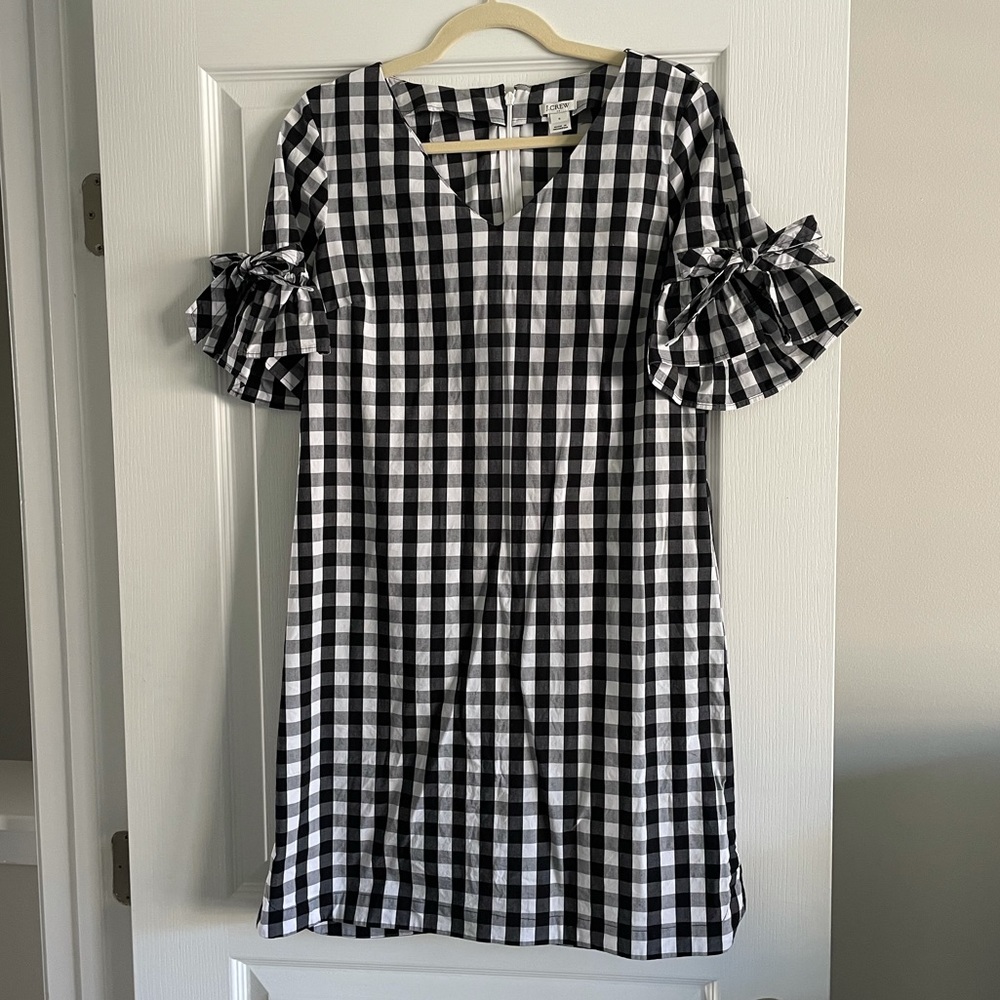 JCrew Black and White dress with fun sleeves!